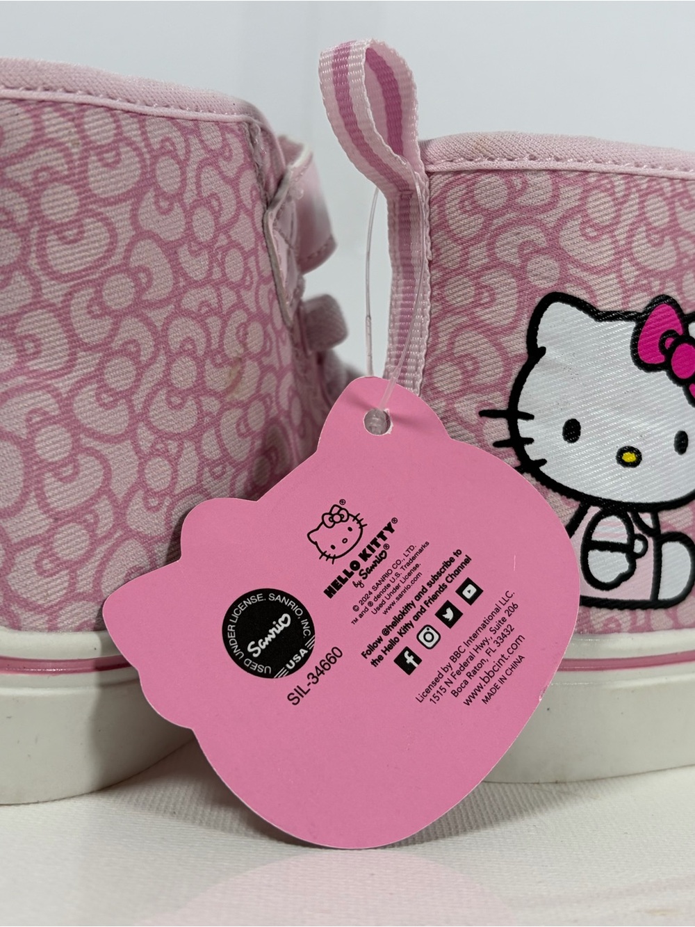 Sanrio Hello Kitty Pink High Top Sneakers Girls Toddler Size 8 - Picture 11 of 13